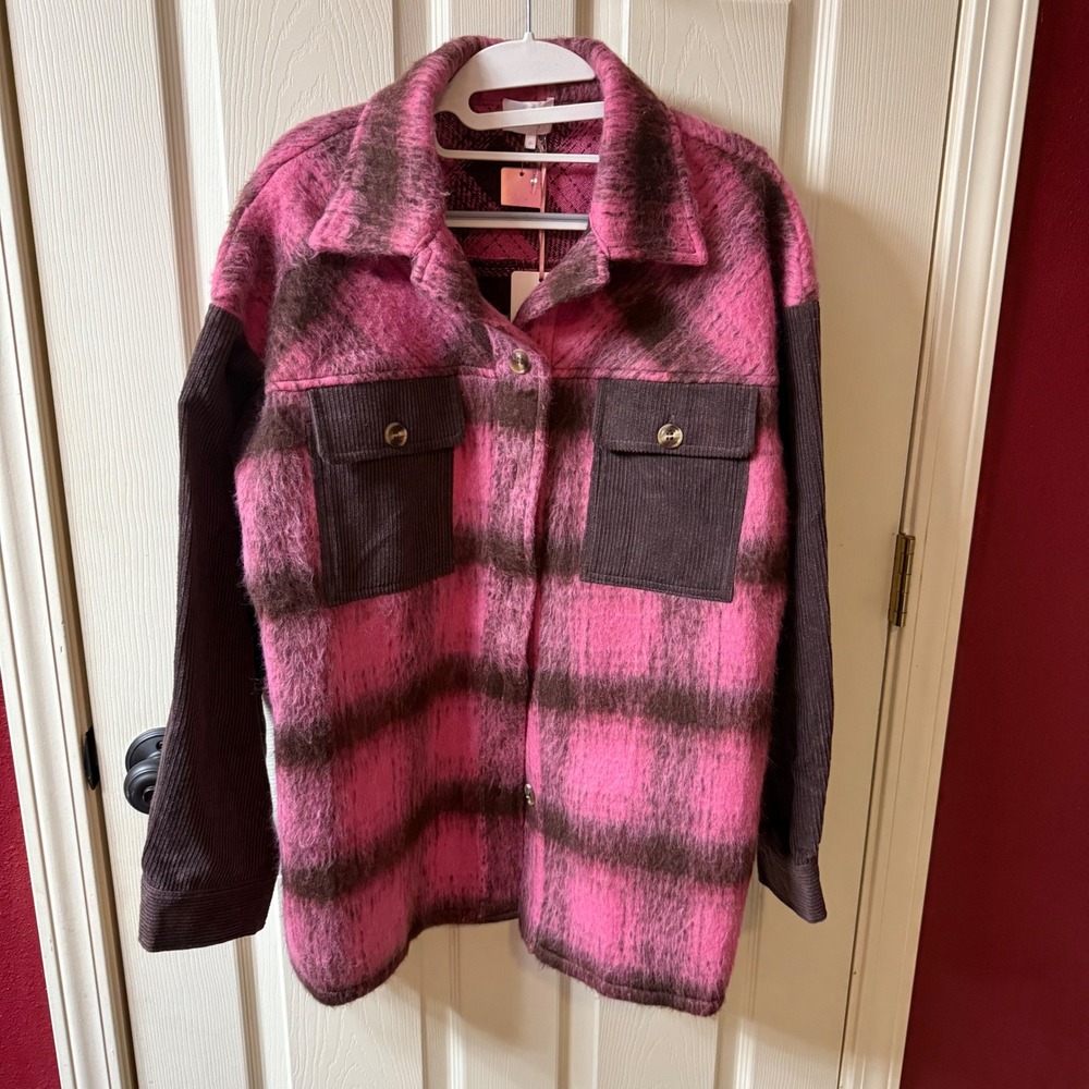 Entro Women Pink Brown Plaid‎ Fuzzy Shacket Jacket Corduroy Pockets Size Smal